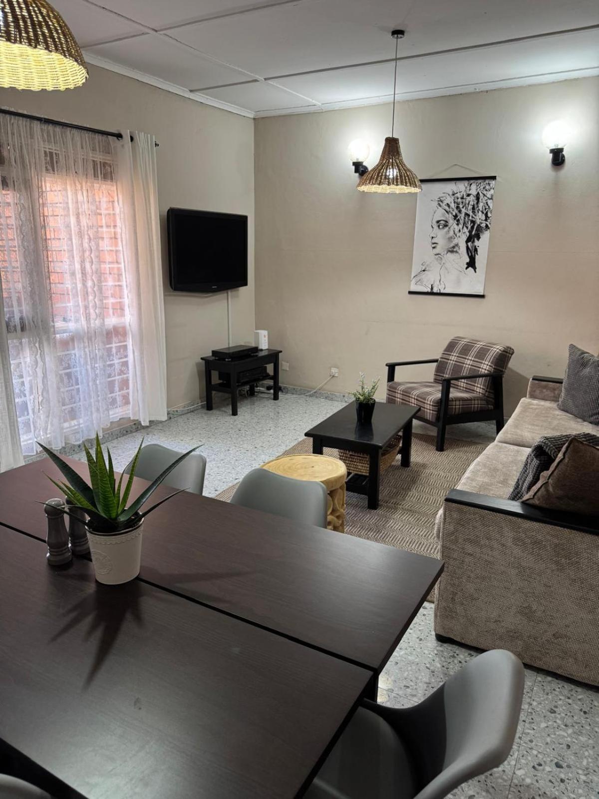 Ibex Hill Apartment- Power Backup Lusaka Eksteriør bilde